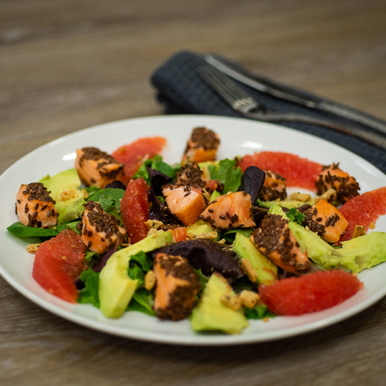 Salade de saumon aux graines de lin